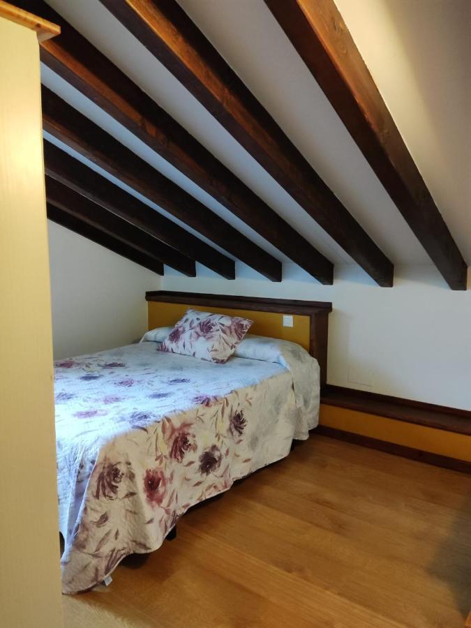 Apartamentos Llave De Santillana Santillana del Mar Esterno foto