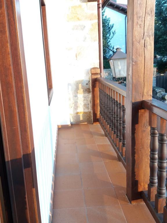 Apartamentos Llave De Santillana Santillana del Mar Esterno foto
