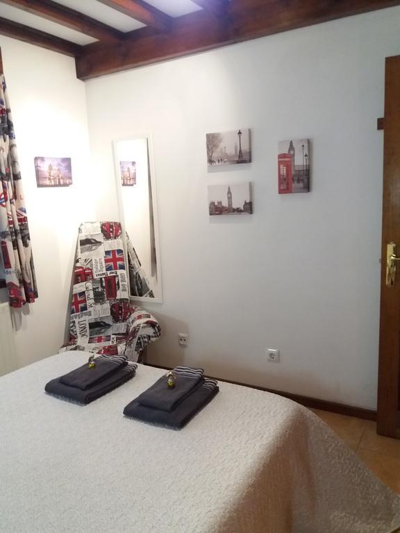 Apartamentos Llave De Santillana Santillana del Mar Esterno foto